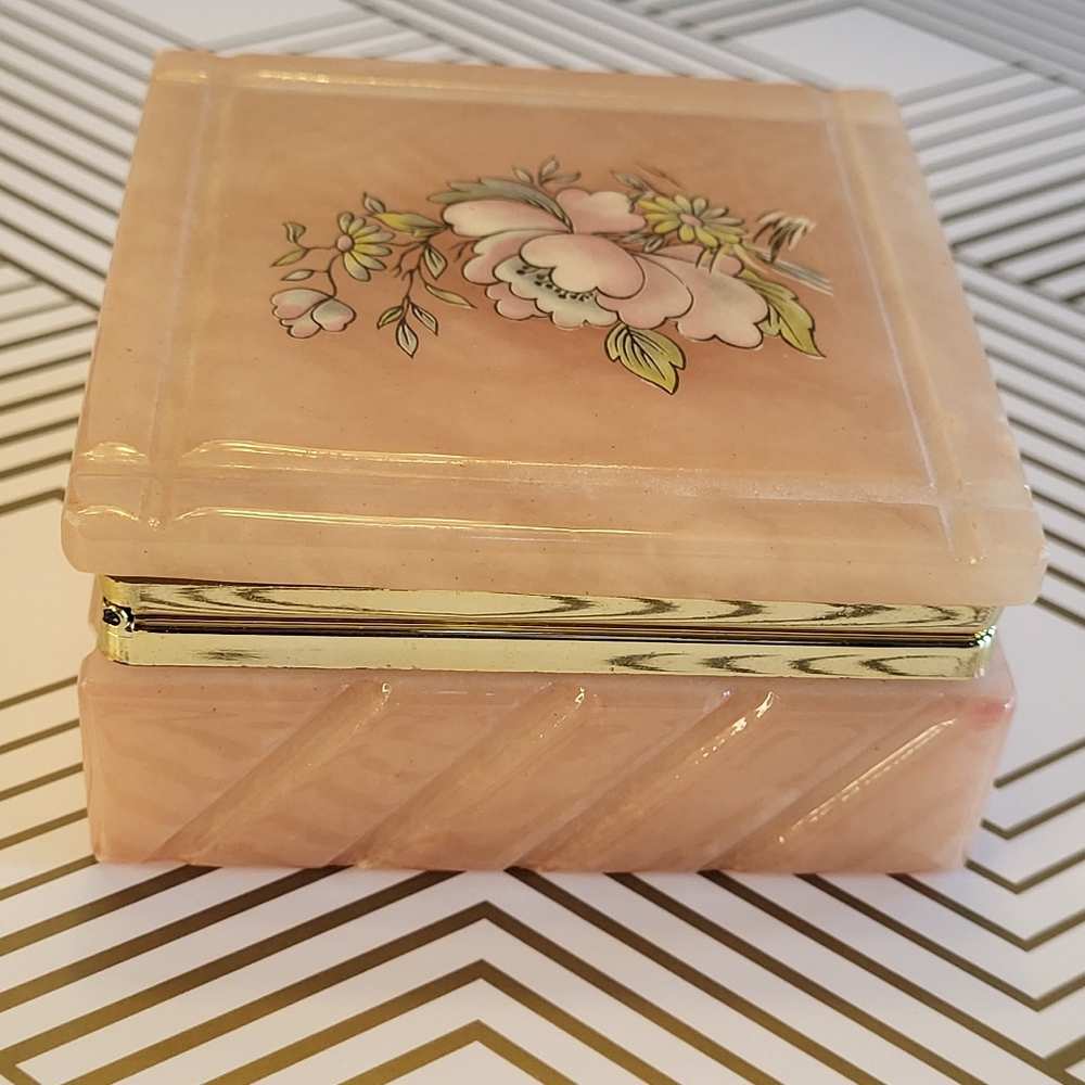 VTG Genuine Alabaster Stone Square Trinket Jewelry Box Hinged Peach Floral Brass - Picture 6 of 15